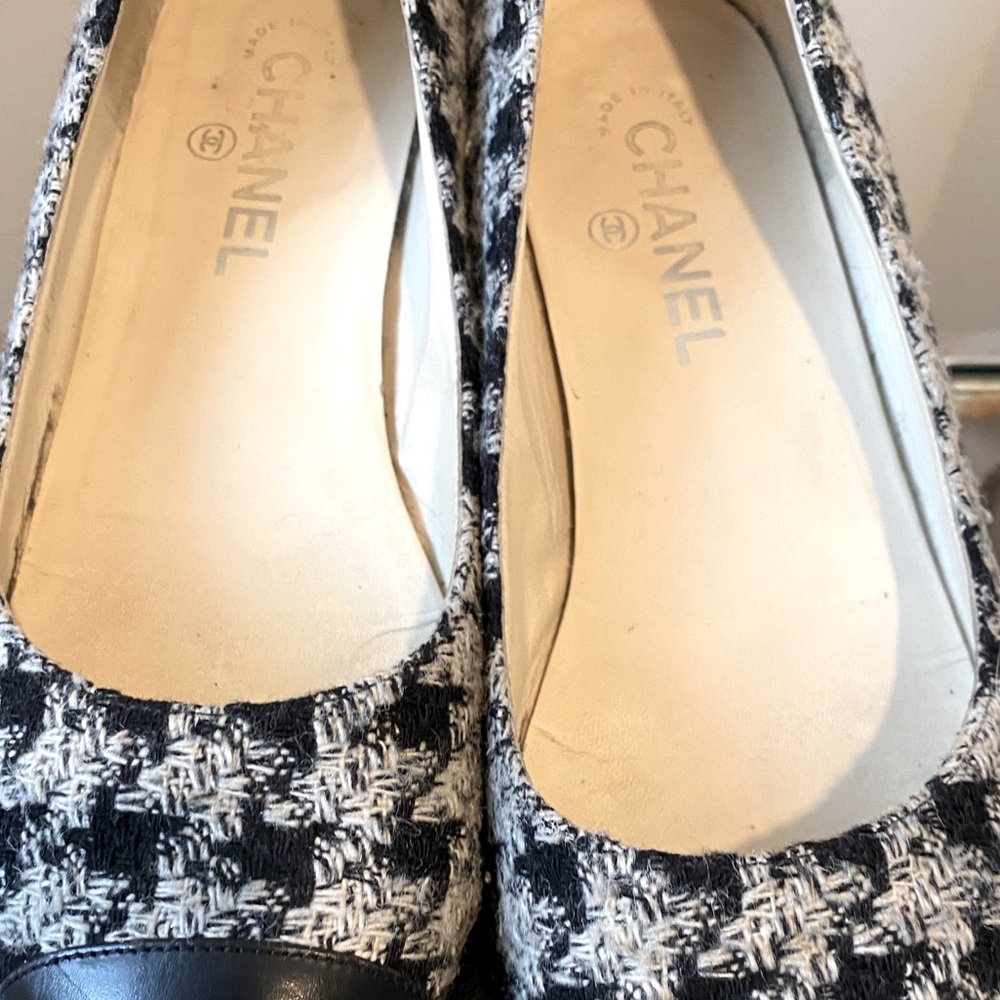 Chanel Tweed Ballet Flats